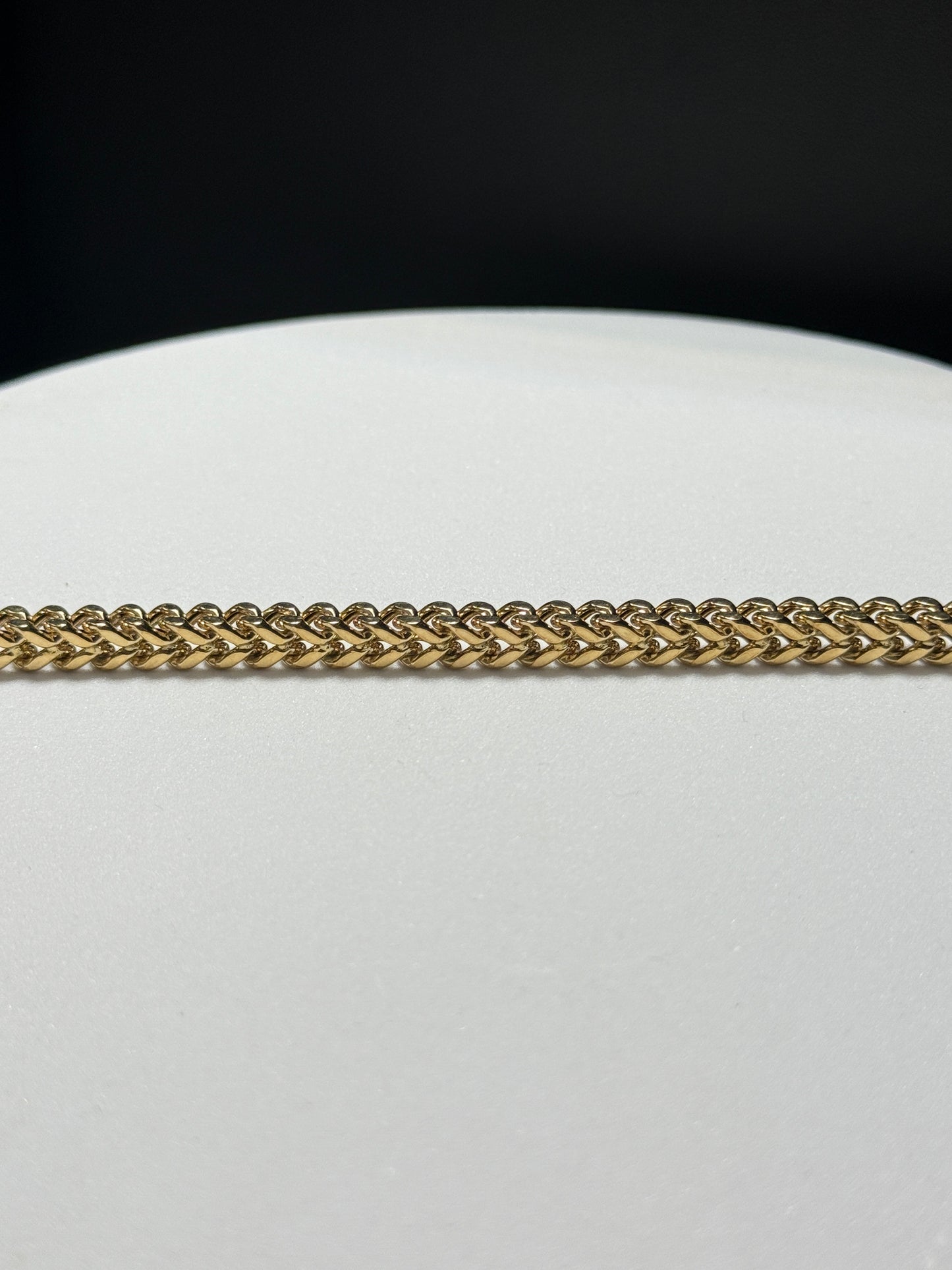 10K Yellow Gold 1.3 Grams 5.5mm Franco Bracelet