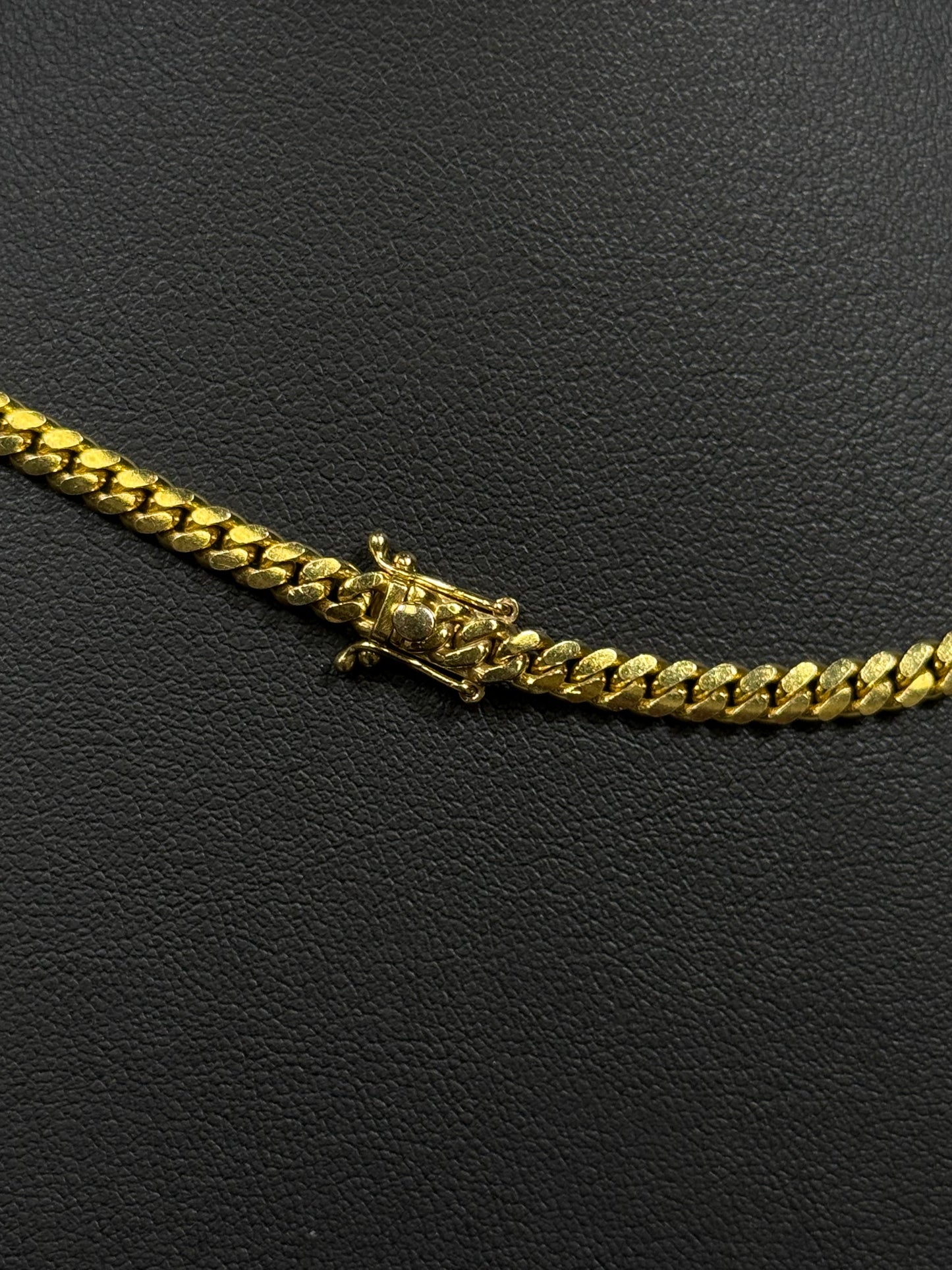 14K Yellow Gold 4mm 22” Cuban Link Chain