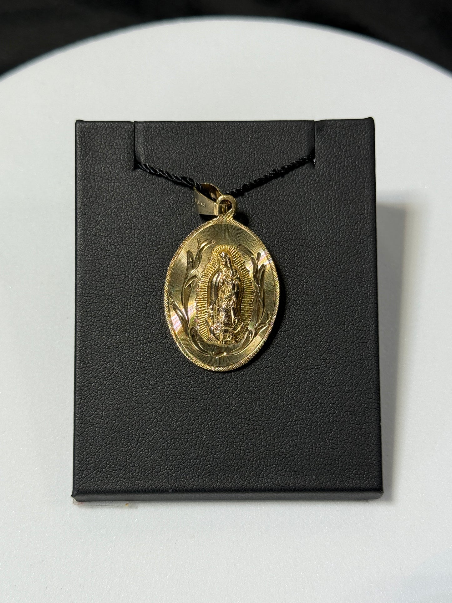 14K Yellow Gold Two Side Religious 7G Pendant