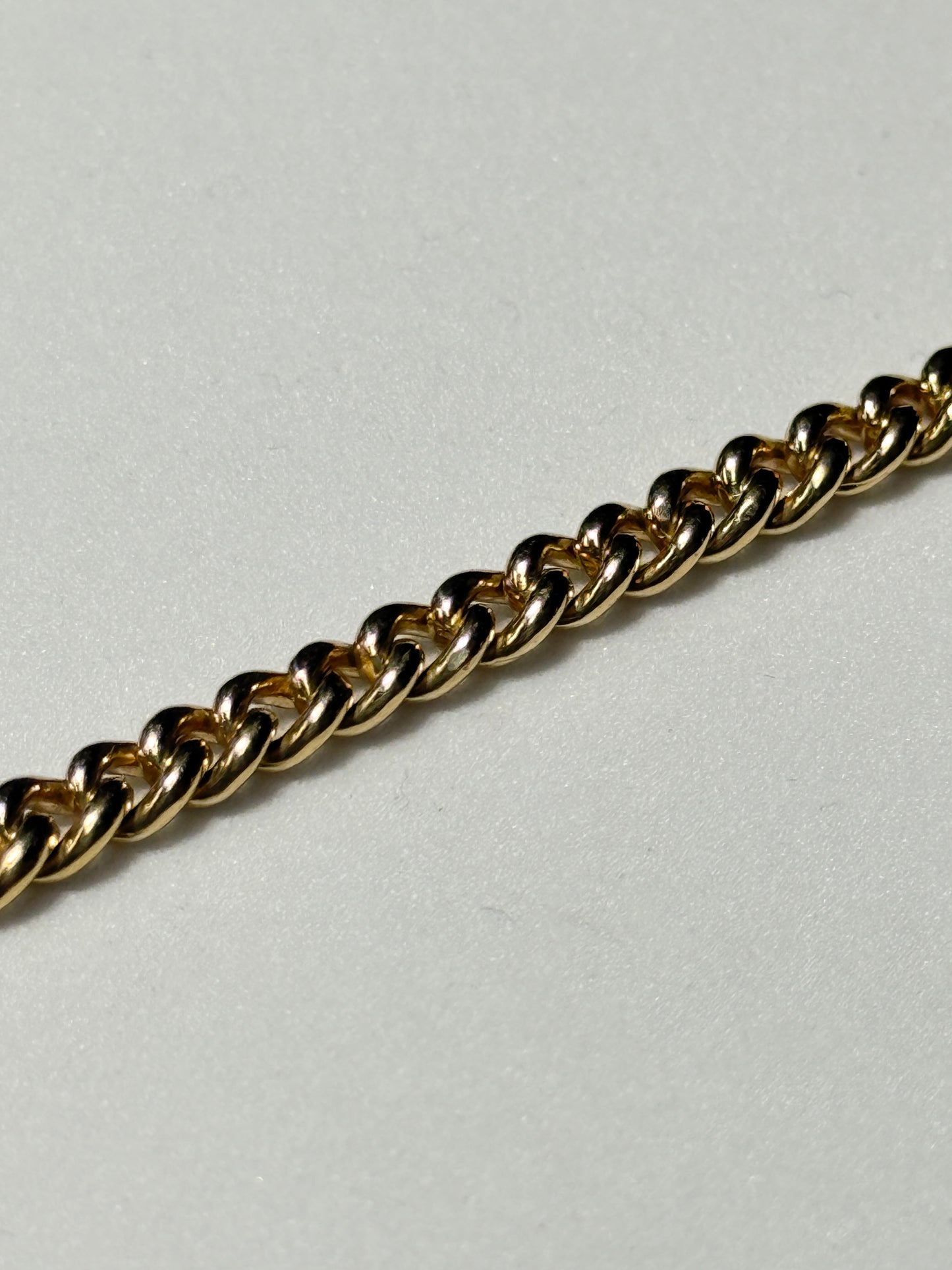14K Yellow Gold 16G 8.5" 4.5mm Curb Bracelet