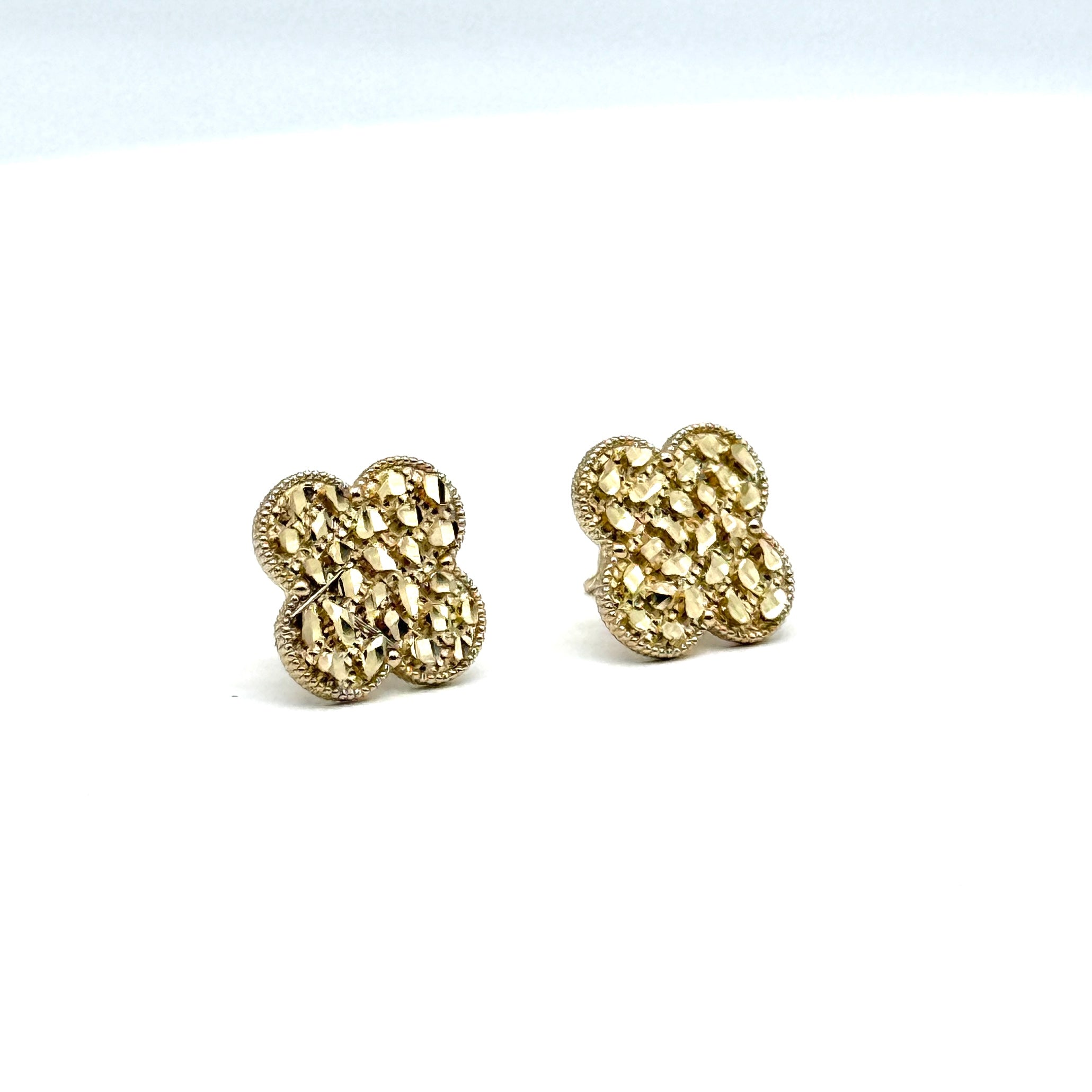 14K Yellow Gold Clover Nugget Stud Earrings 11mm Textured Gold Studs 2.4 Grams