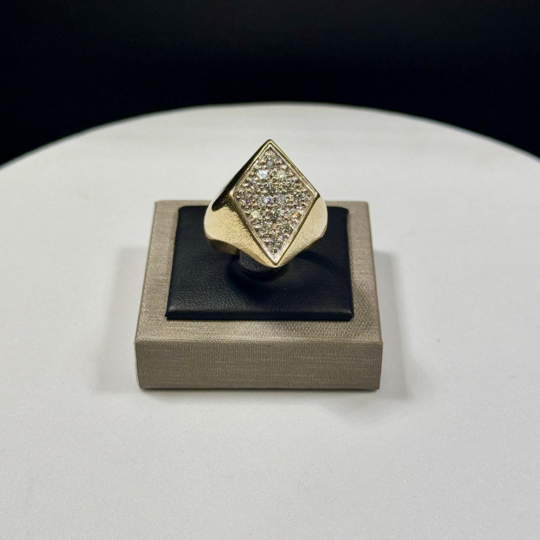 14K Yellow Gold Pave Diamond Concave Ring 10.3g – Size 12 (1.25ctw)