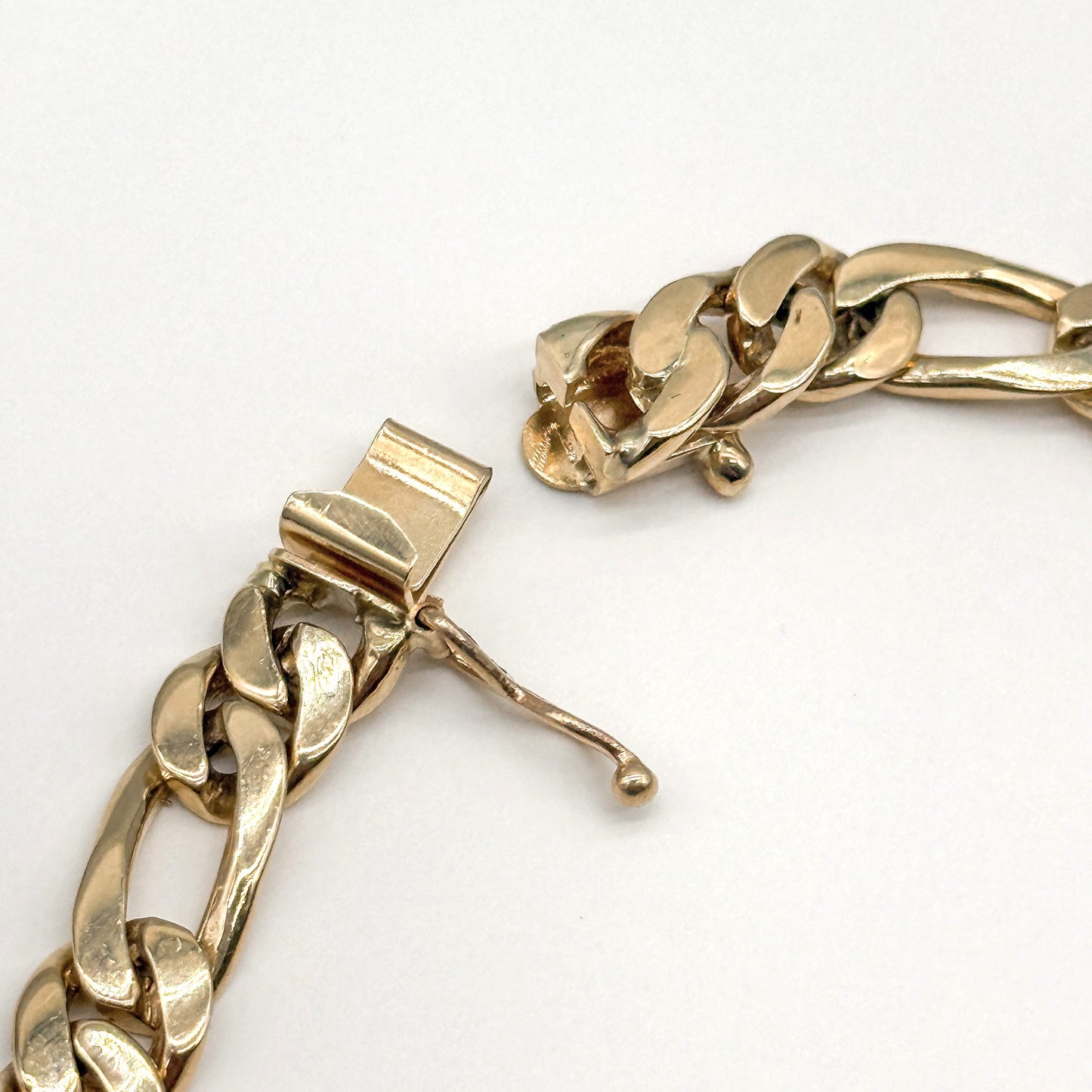 14K Yellow Gold ID Bracelet 8.5” Solid Gold Heavy Chain 30.7g Men’s Classic Engravable Bracelet