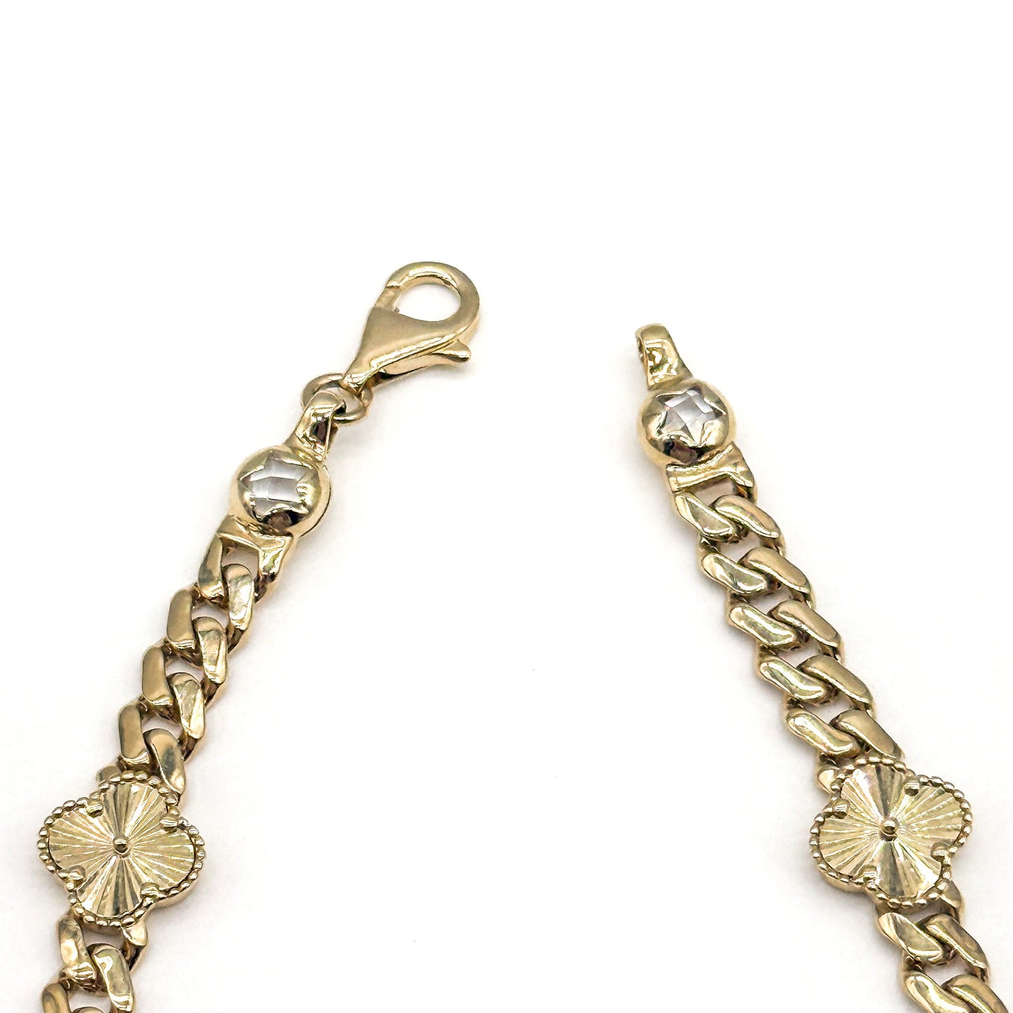 14K Yellow Gold Clover Curb Bracelet 7.5 Inch Solid Gold 8 Grams