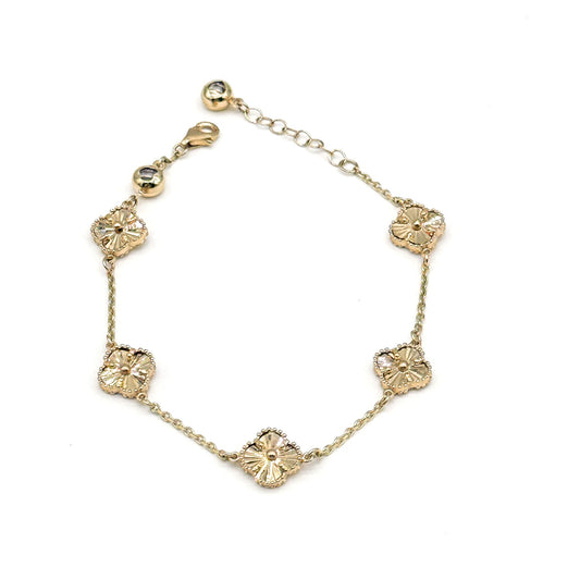 14K Yellow Gold Clover Bracelet 7.5 Inch Dainty 5.3 Grams Station Style