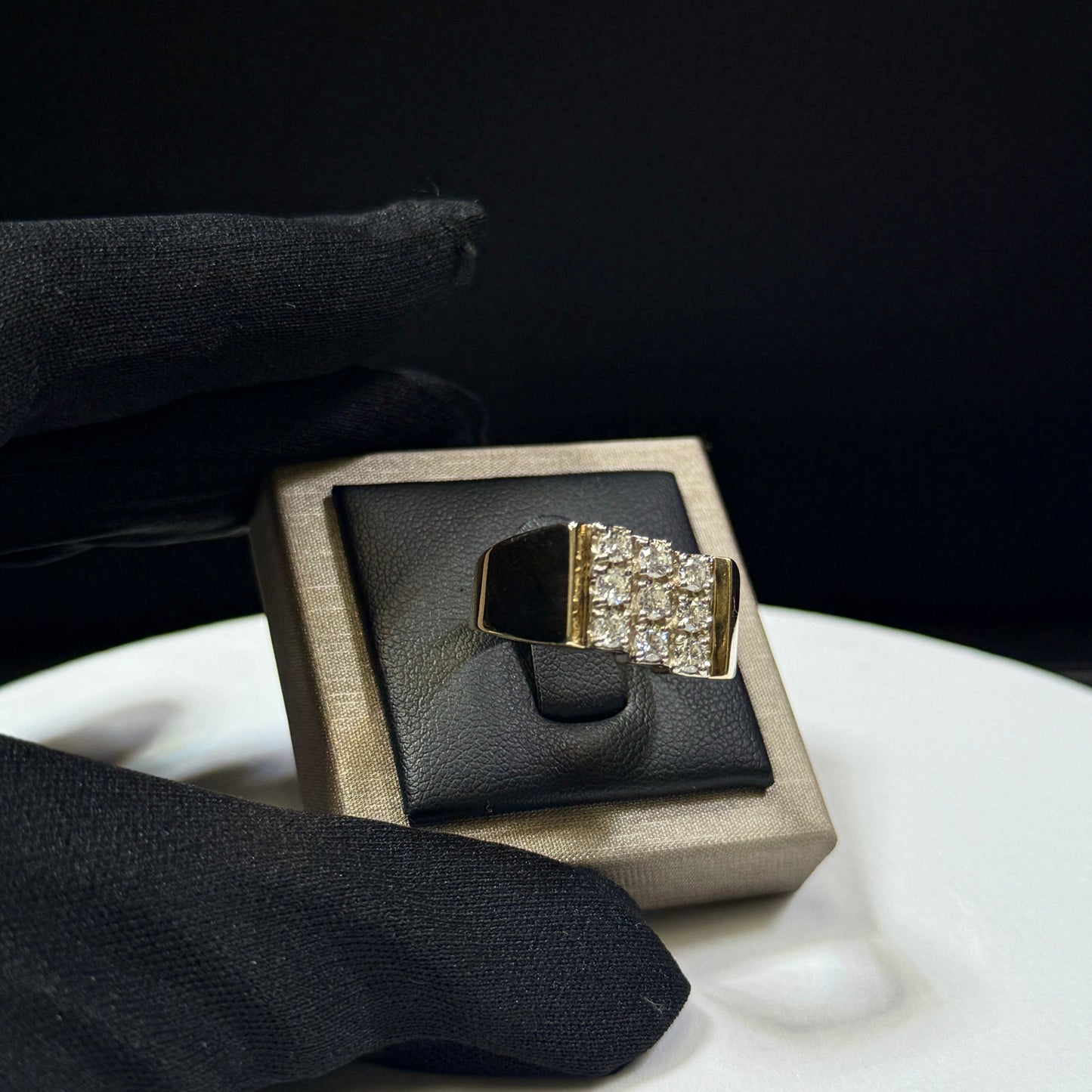 14K Yellow Gold 8.1G 1actw Round Brilliant 9 Diamond Ring Size 10