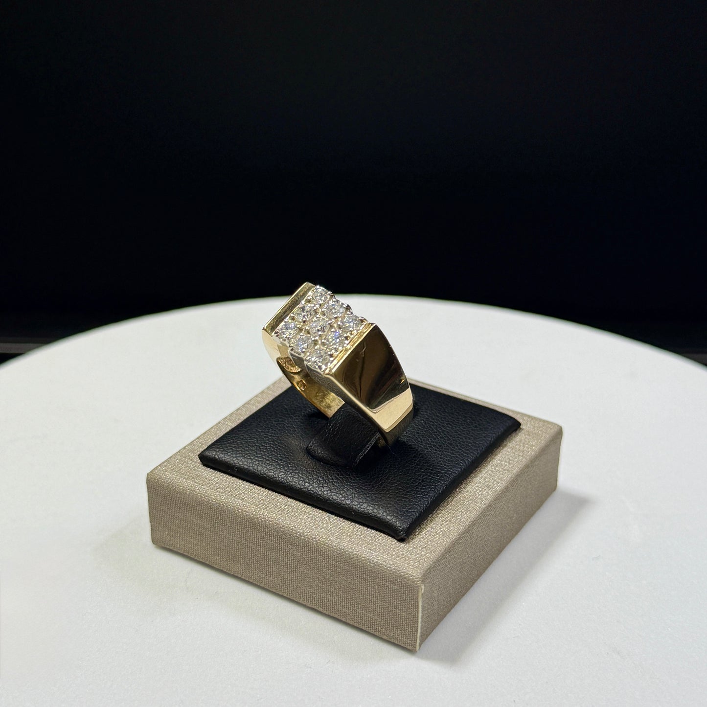 14K Yellow Gold 8.1G 1actw Round Brilliant 9 Diamond Ring Size 10