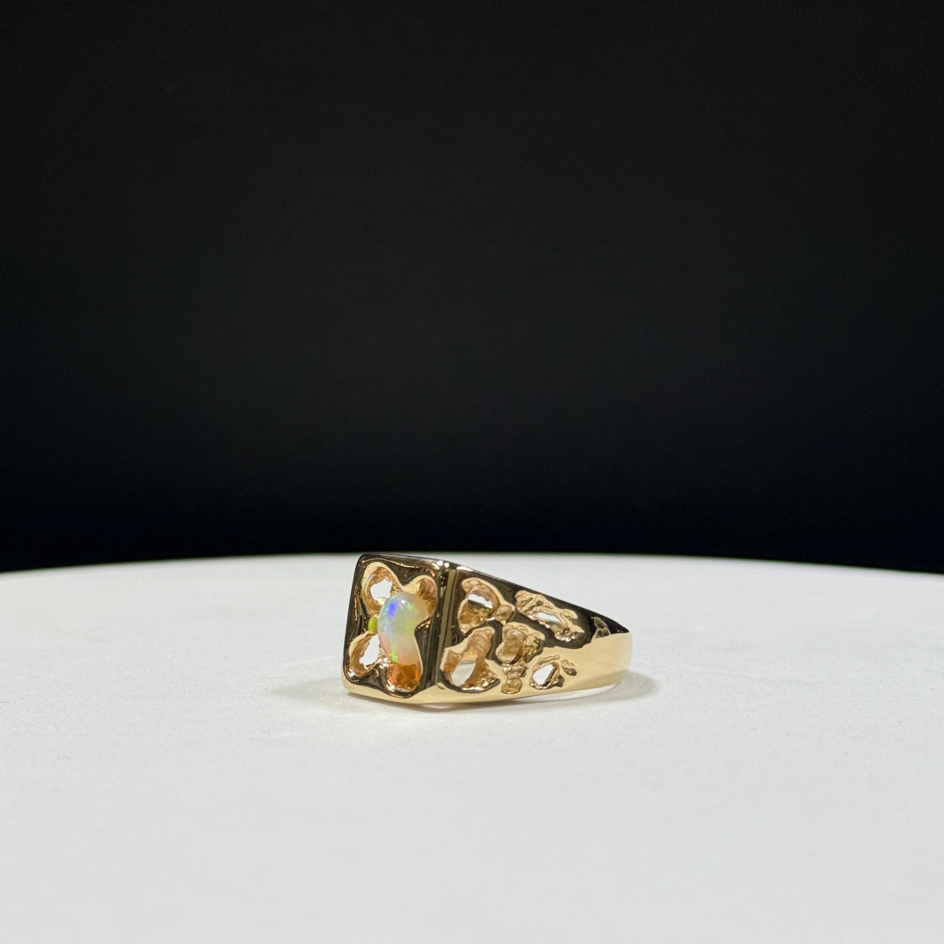 14K Yellow Gold Nugget Opal Ring 12.1g Size 9