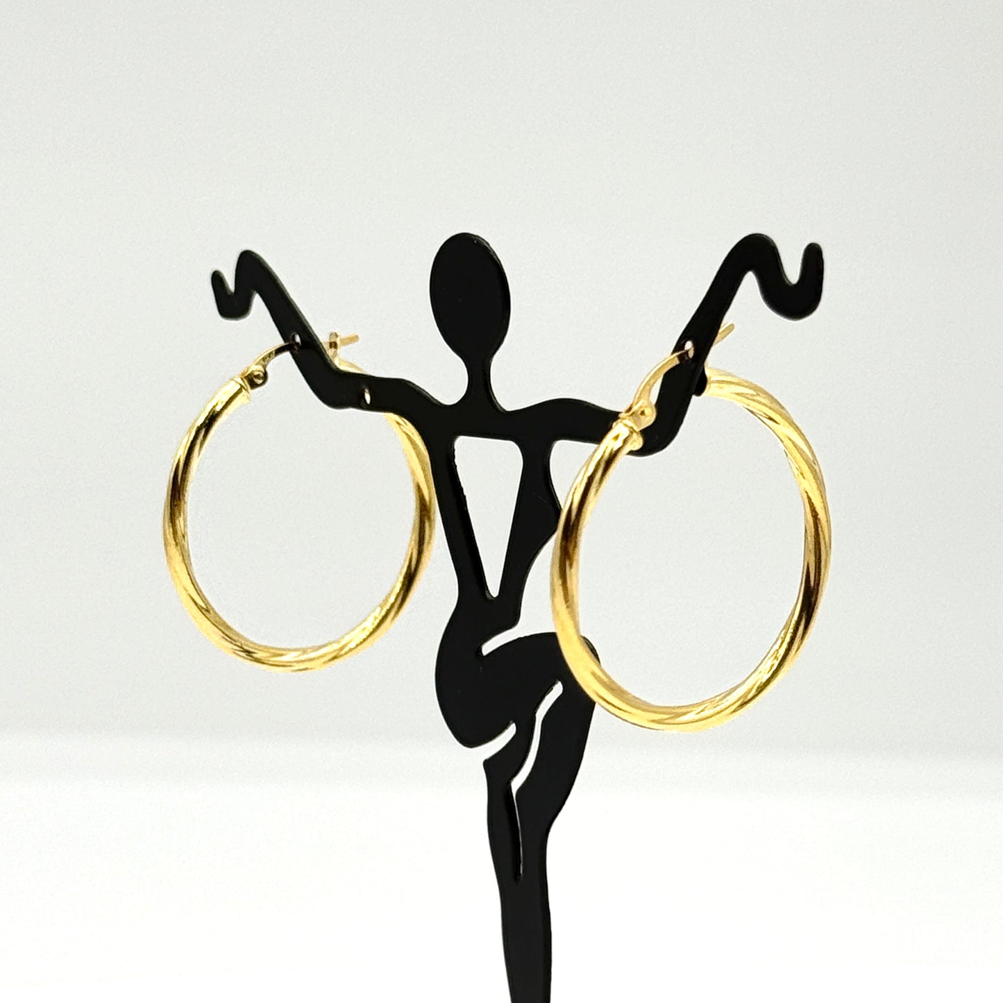 14K Yellow Gold Twisted Earrings 1” Lightweight Classic Hoops 1.3 Grams