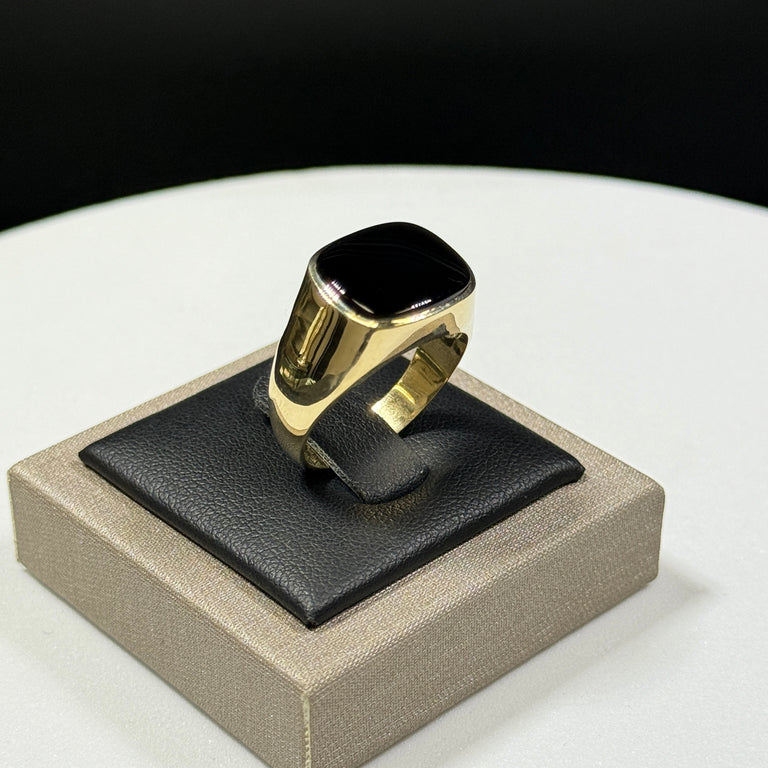 14K Yellow Gold Onyx Cabochon Ring 7.6g – Size 9