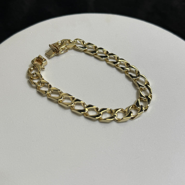 14K Yellow Gold 31.4 Grams 8.9mm 8” Squared Curb Bracelet