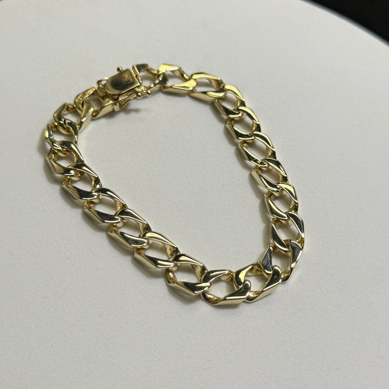 14K Yellow Gold 31.4 Grams 8.9mm 8” Squared Curb Bracelet
