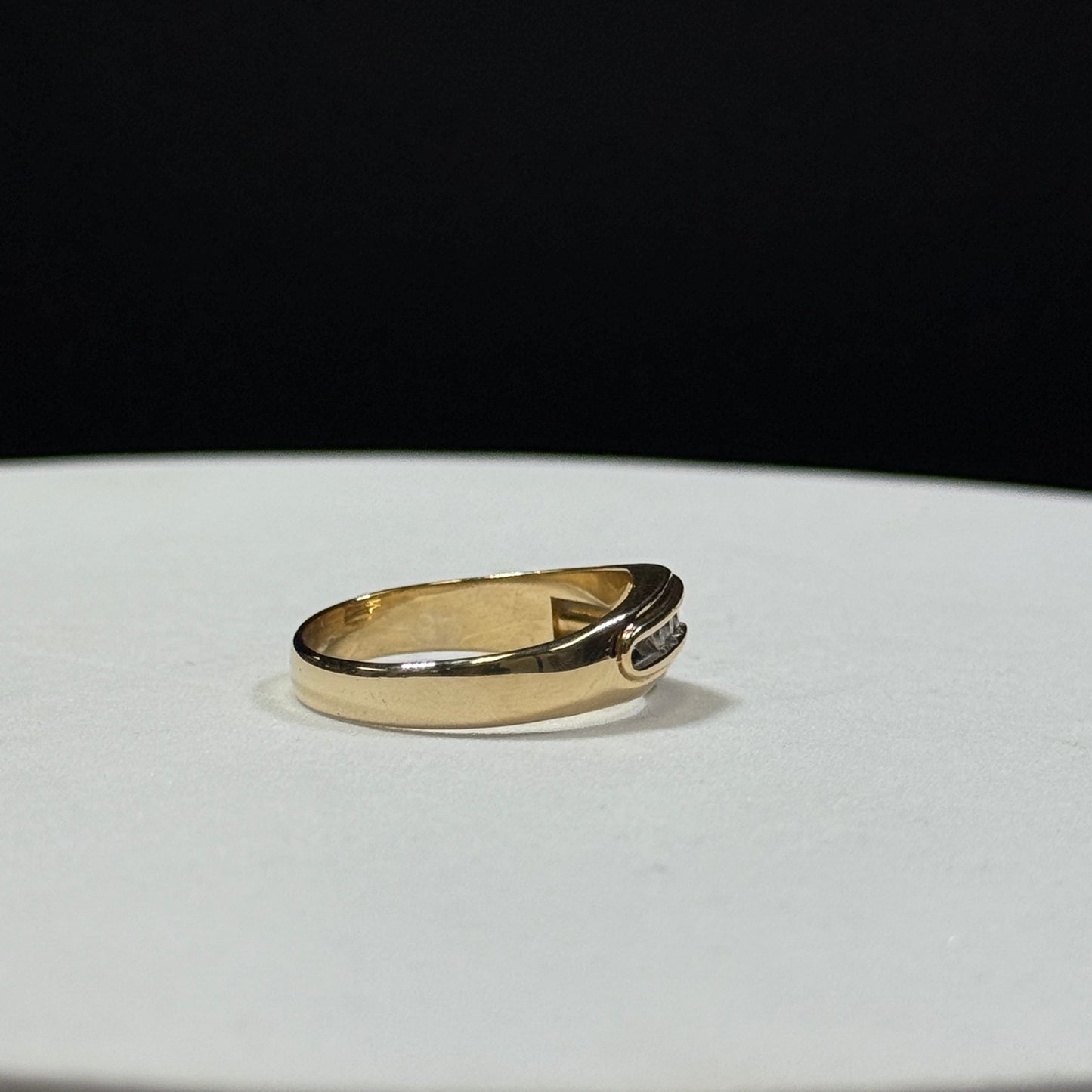 14K Yellow Gold Diamond Gents Band 5.7g – Size 11.5 (.24ctw)