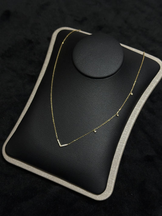 14K Yellow Gold 1.4actw Diamond “V” 18” Necklace