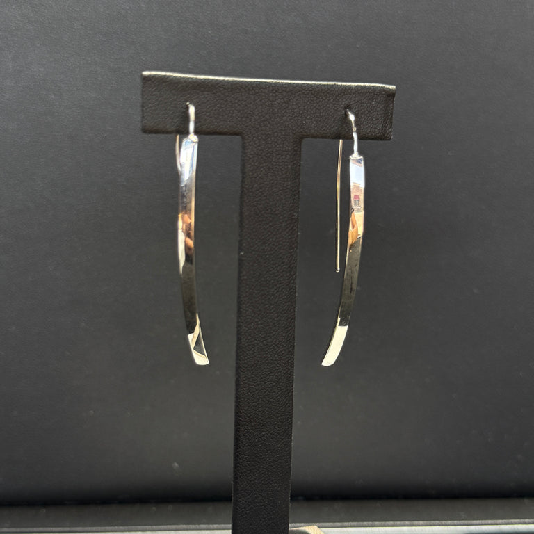 14K White Gold Fancy Earwire Earrings