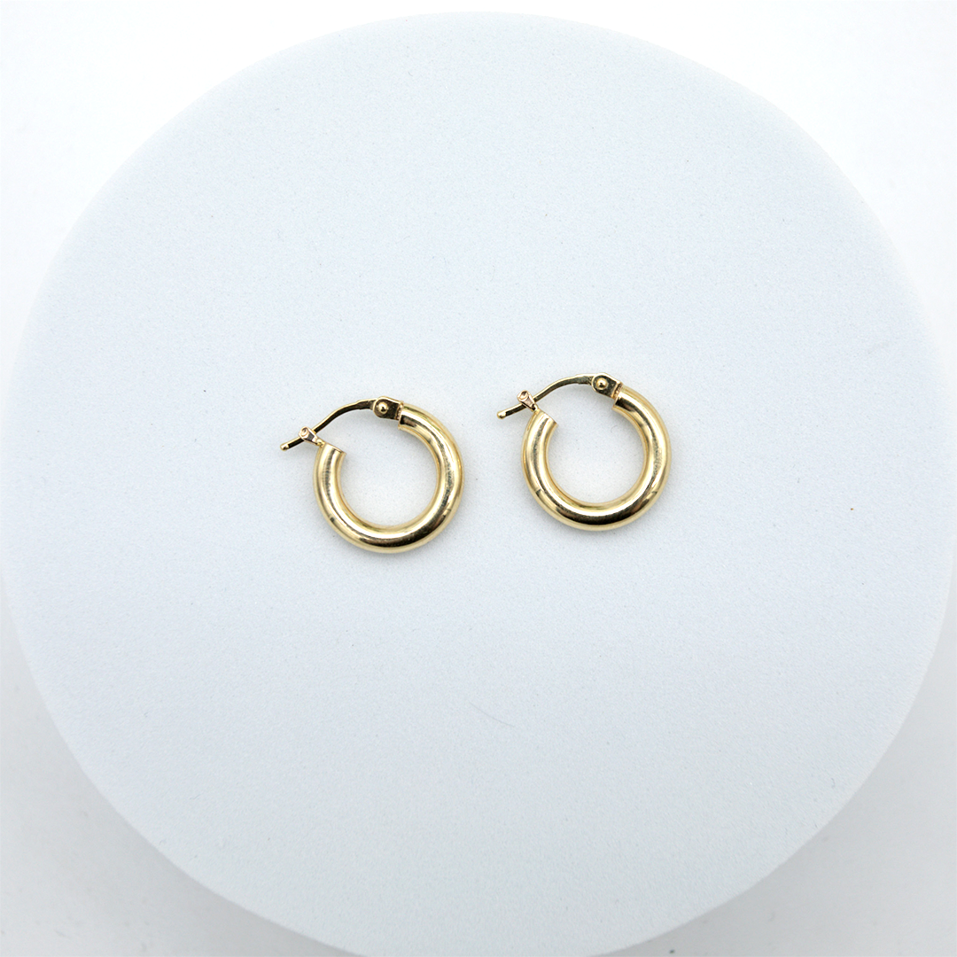 14K Yellow Gold Classic Small Polished Hoop Earrings